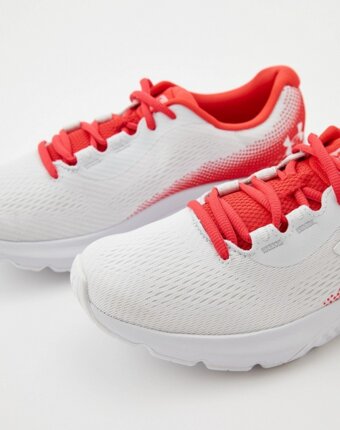 Кроссовки Under Armour женщинам