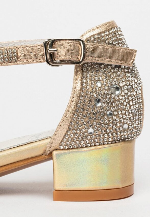 Босоножки Tikkago