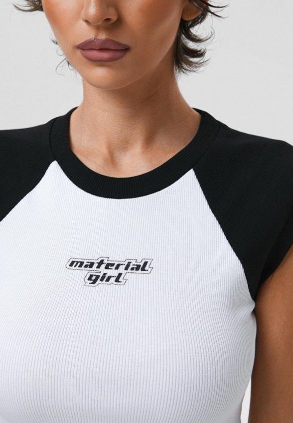 Футболка Feelz