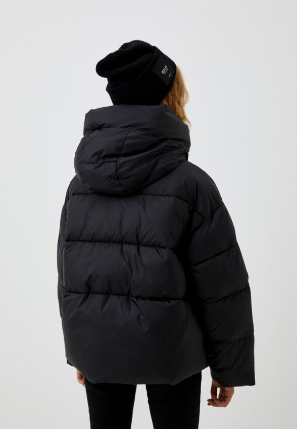 Пуховик Vitacci