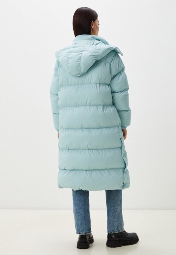 Пуховик LeOtra