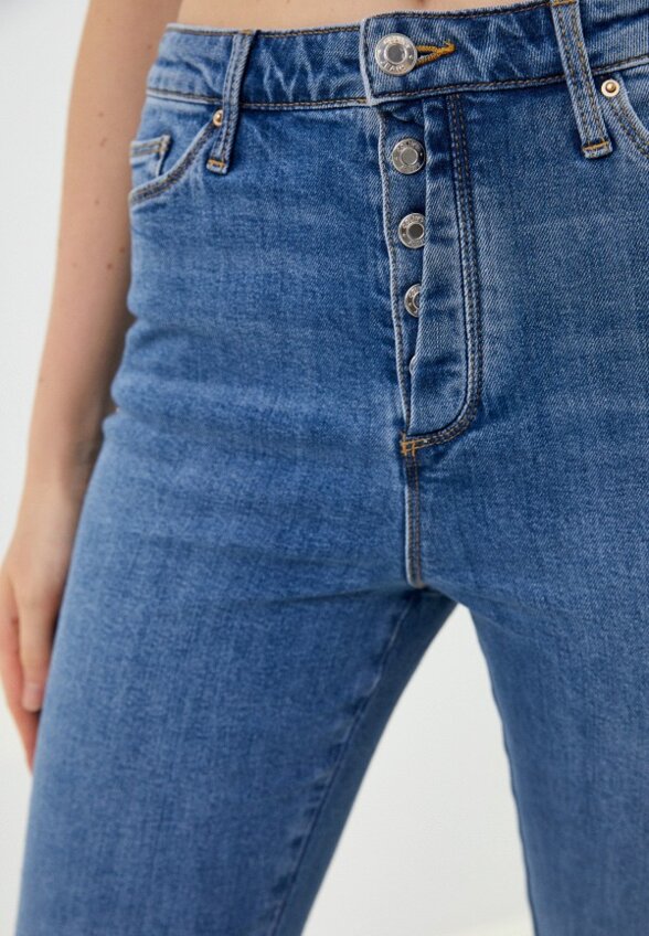 Джинсы Colin's