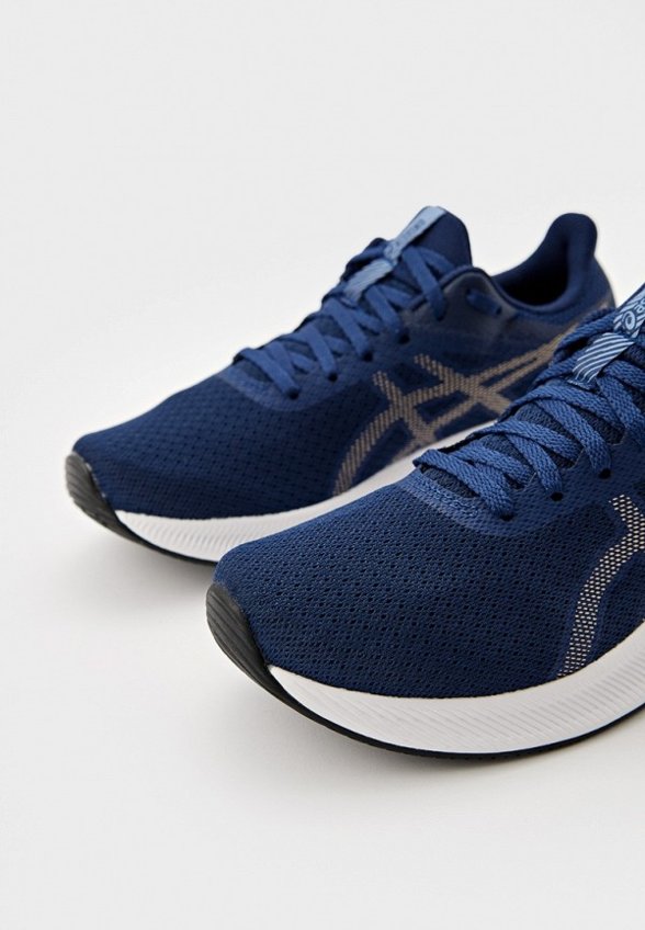 Кроссовки ASICS