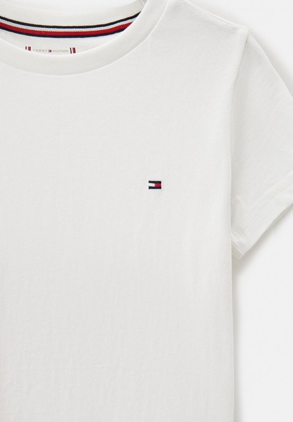 Футболки 2 шт. Tommy Hilfiger