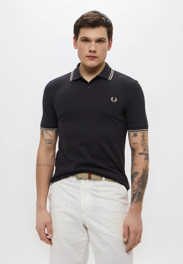 Поло Fred Perry