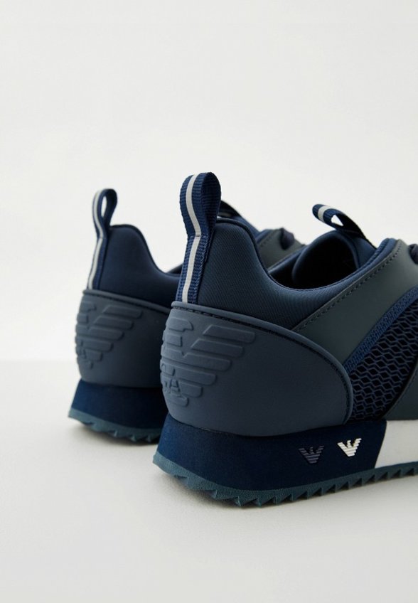 Кроссовки EA7