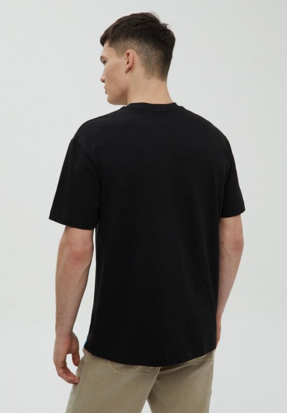 Футболка Finn Flare