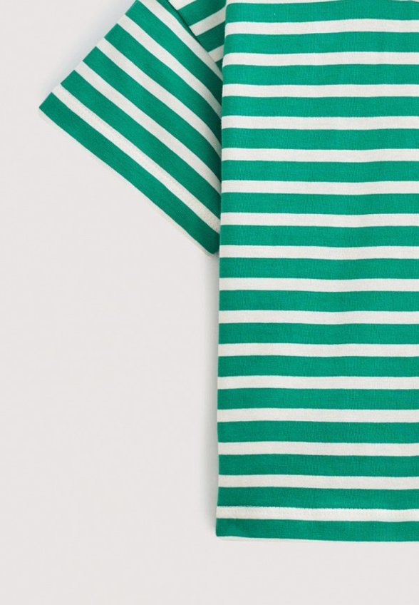 Футболка Loomknits