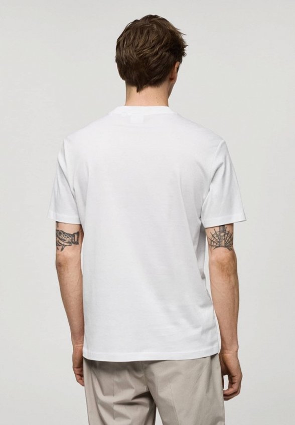 Футболка Mango Man