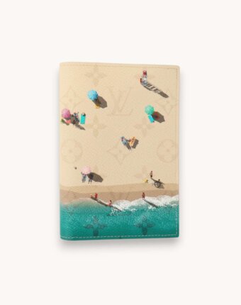 Louis Vuitton Cover for documents женщинам