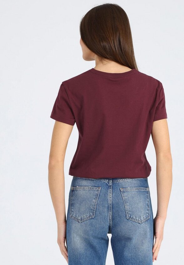 Футболка Апрель