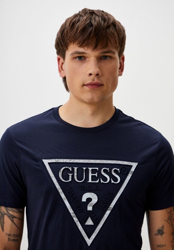 Футболка Guess