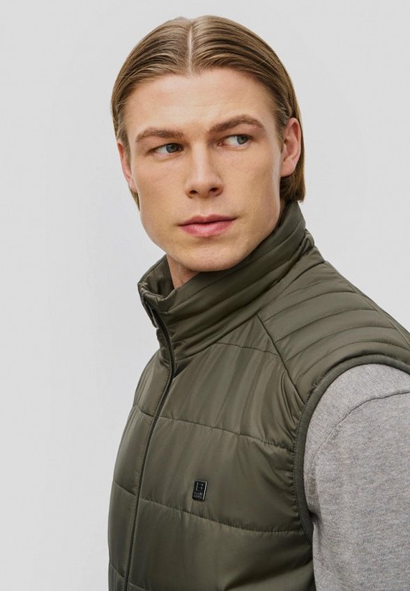 Жилет утепленный Baon