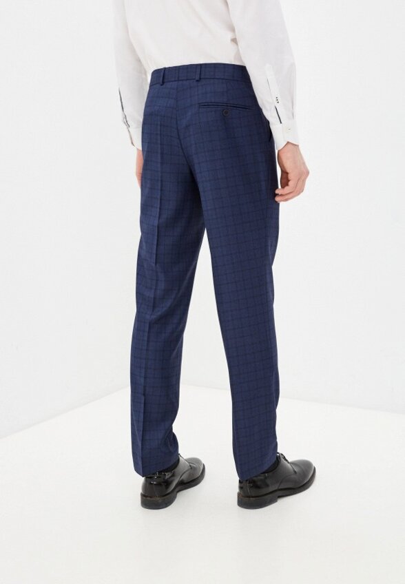 Костюм классический Laconi