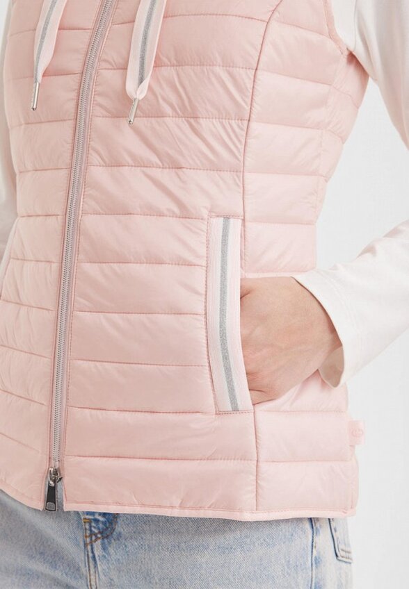 Жилет утепленный Gerry Weber