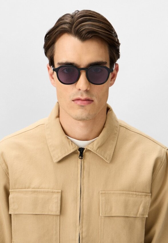 Очки солнцезащитные Calvin Klein