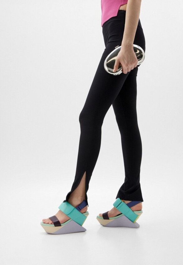 Босоножки United Nude