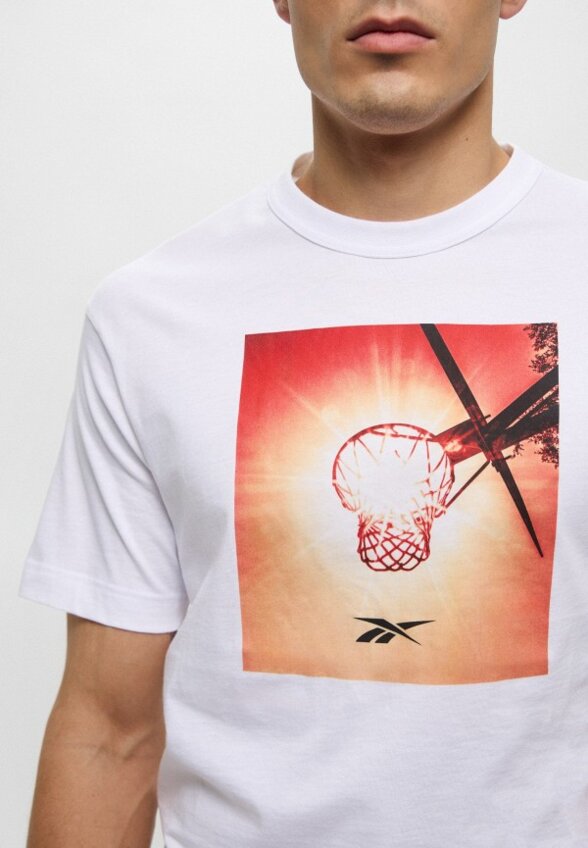 Футболка Reebok