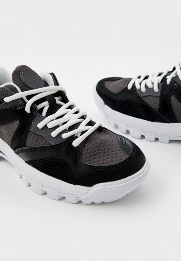 Кроссовки Vans