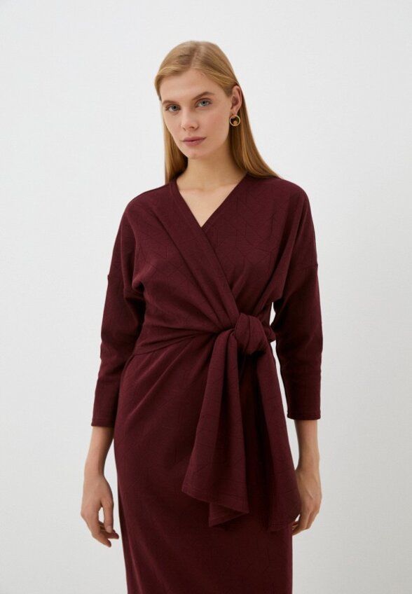 Платье MadaM T