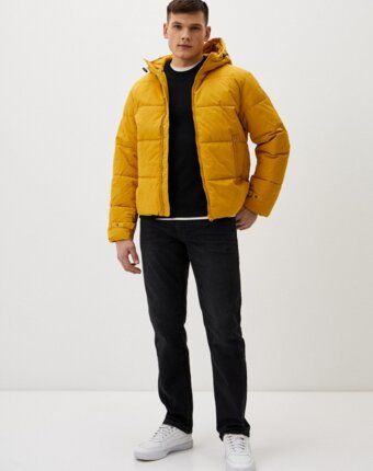 Куртка утепленная United Colors of Benetton мужчинам