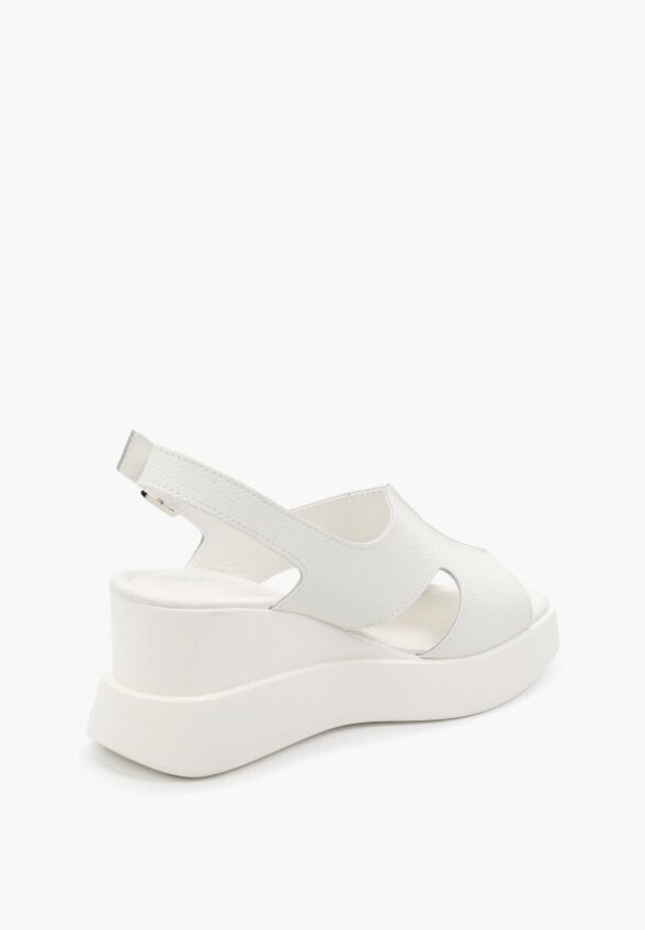 Босоножки Obba