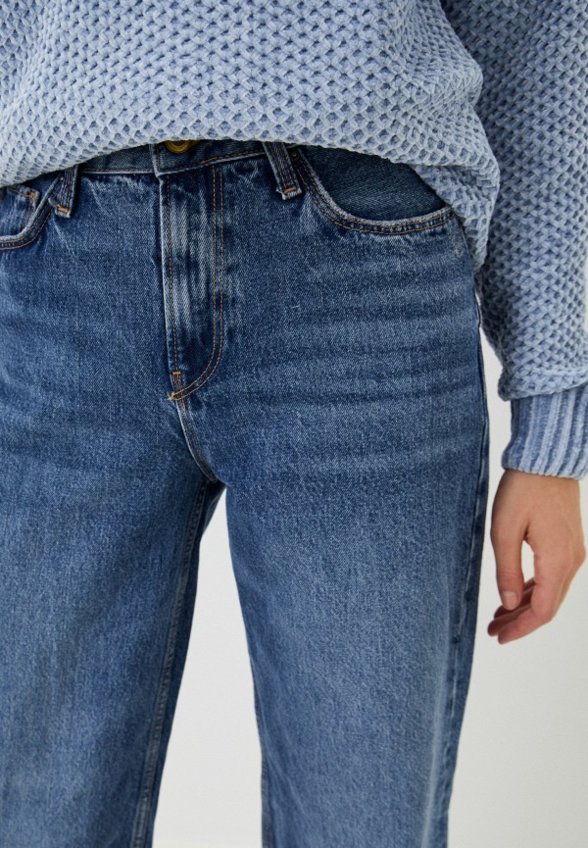 Джинсы Colin's