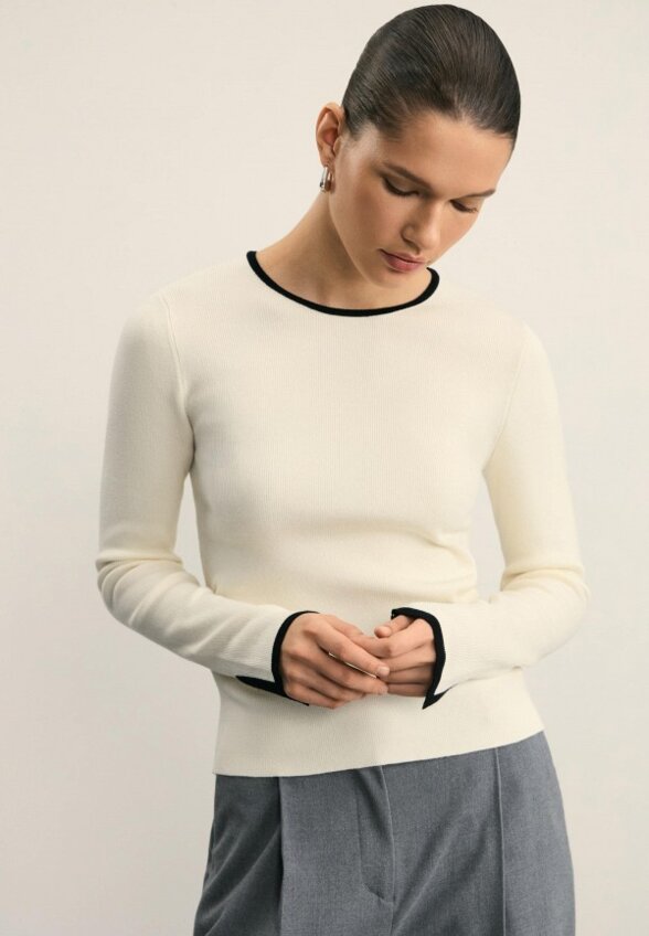 Джемпер Zarina