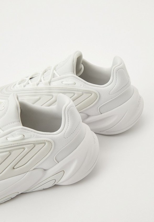 Кроссовки adidas Originals