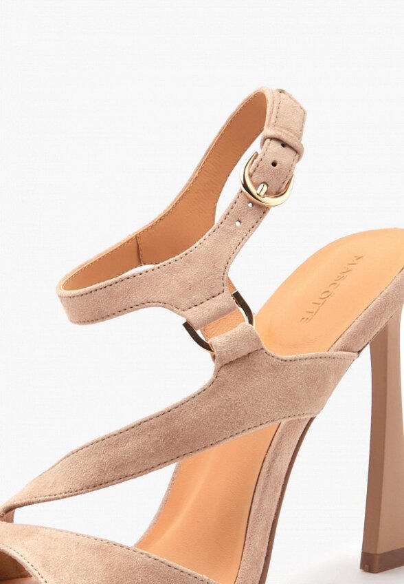 Босоножки Mascotte