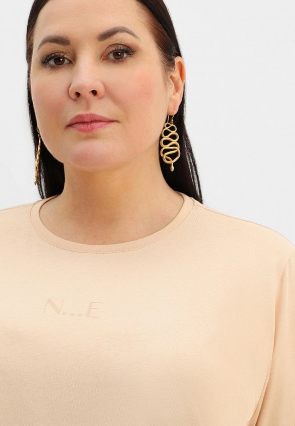 Лонгслив Nominee