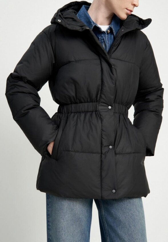 Пуховик Finn Flare