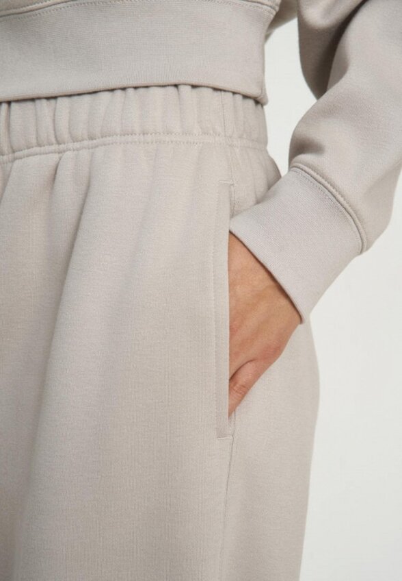 Брюки спортивные Finn Flare