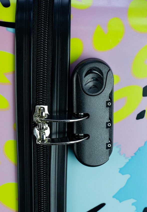 Чемодан Proffi travel