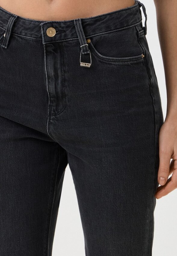 Джинсы Colin's