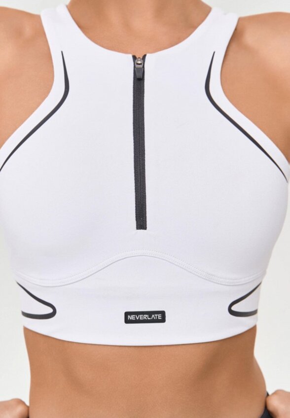 Топ спортивный Neverlate