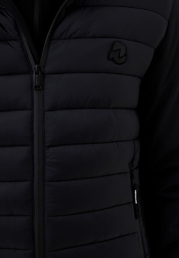 Куртка утепленная Invicta