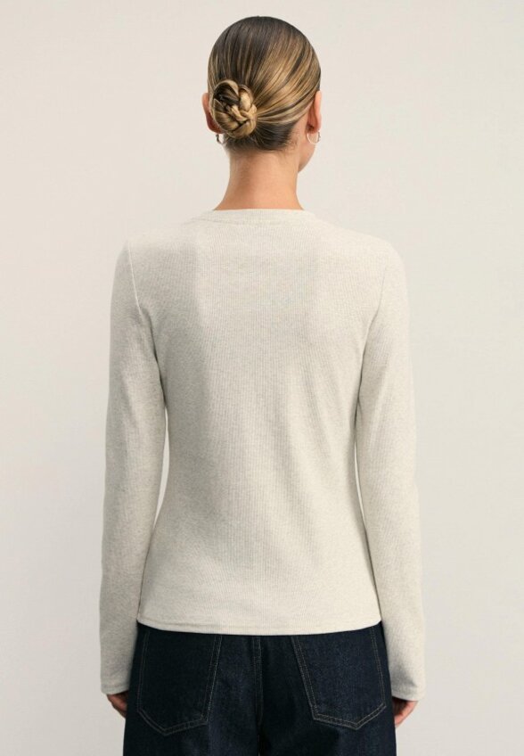 Джемпер Zarina