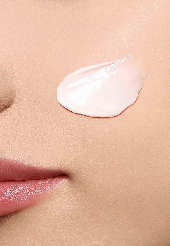 Крем для лица Clarins