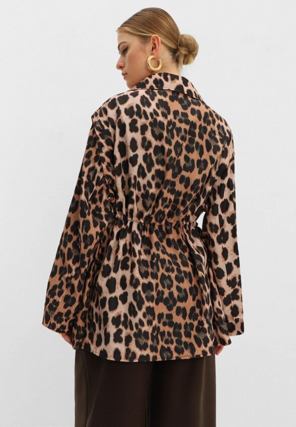 Парка Lilly Bennet