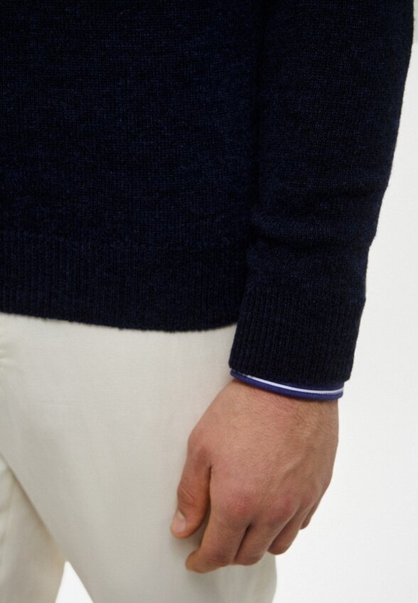 Джемпер Billionaire