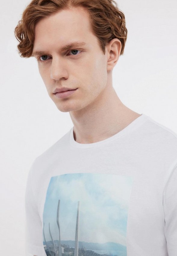 Футболка Baon