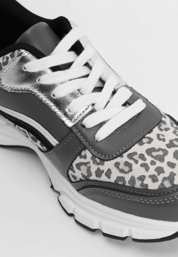 Кроссовки Donna D’oro