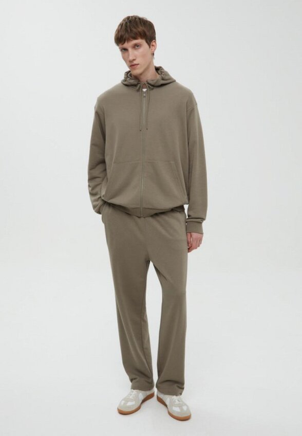 Толстовка Finn Flare