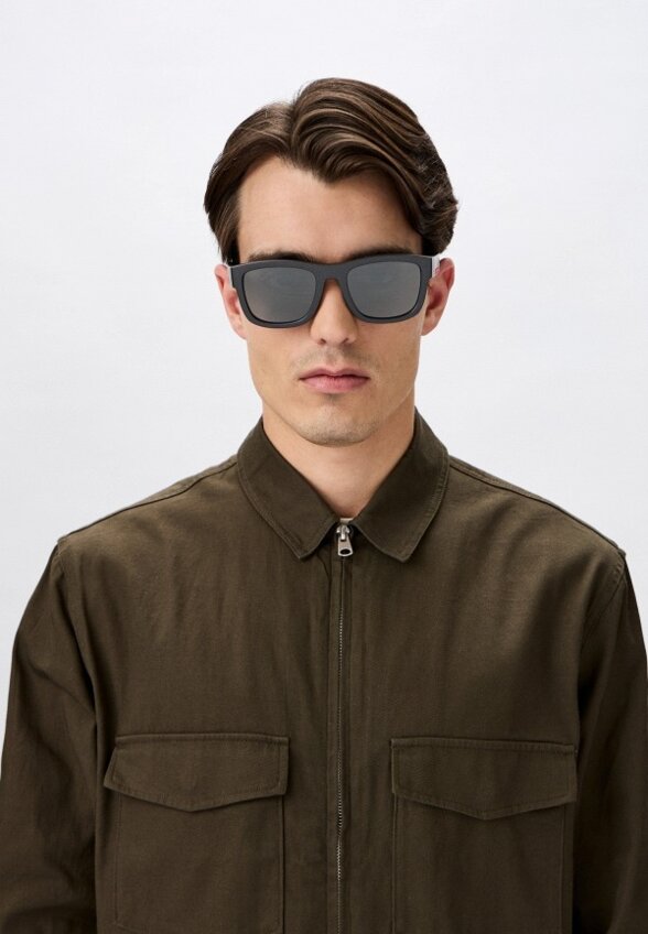 Очки солнцезащитные Prada Linea Rossa