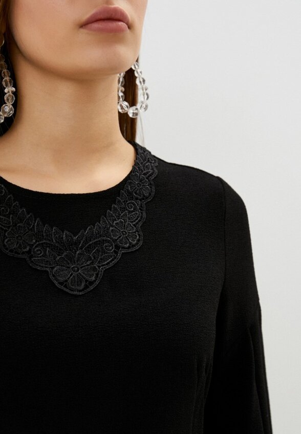 Платье MadaM T