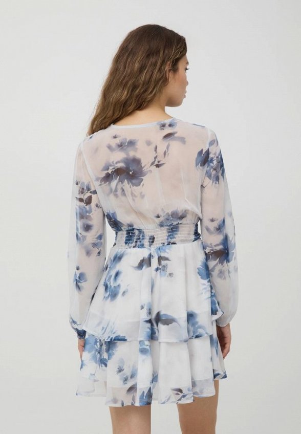 Платье Terranova