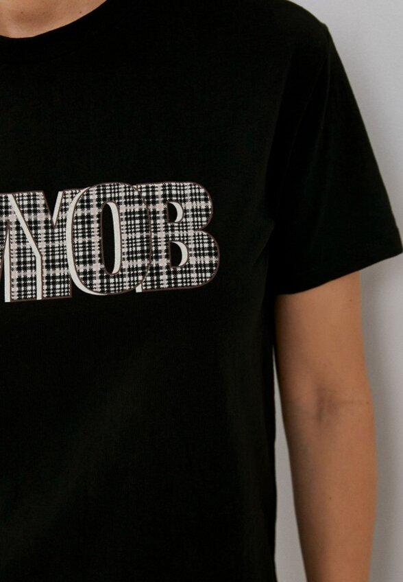 Футболка Trendyol