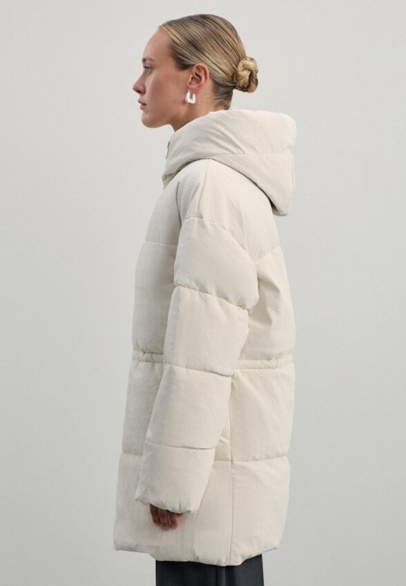 Пуховик Zarina