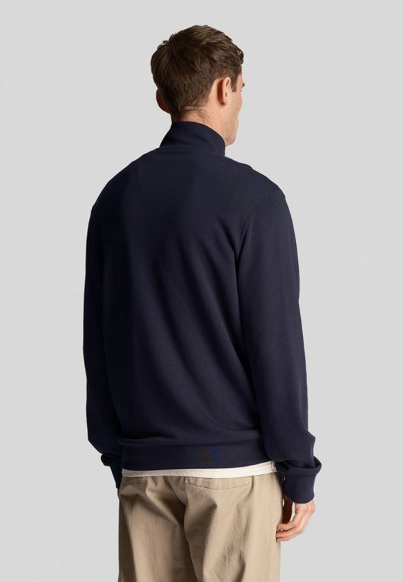 Олимпийка Lyle & Scott